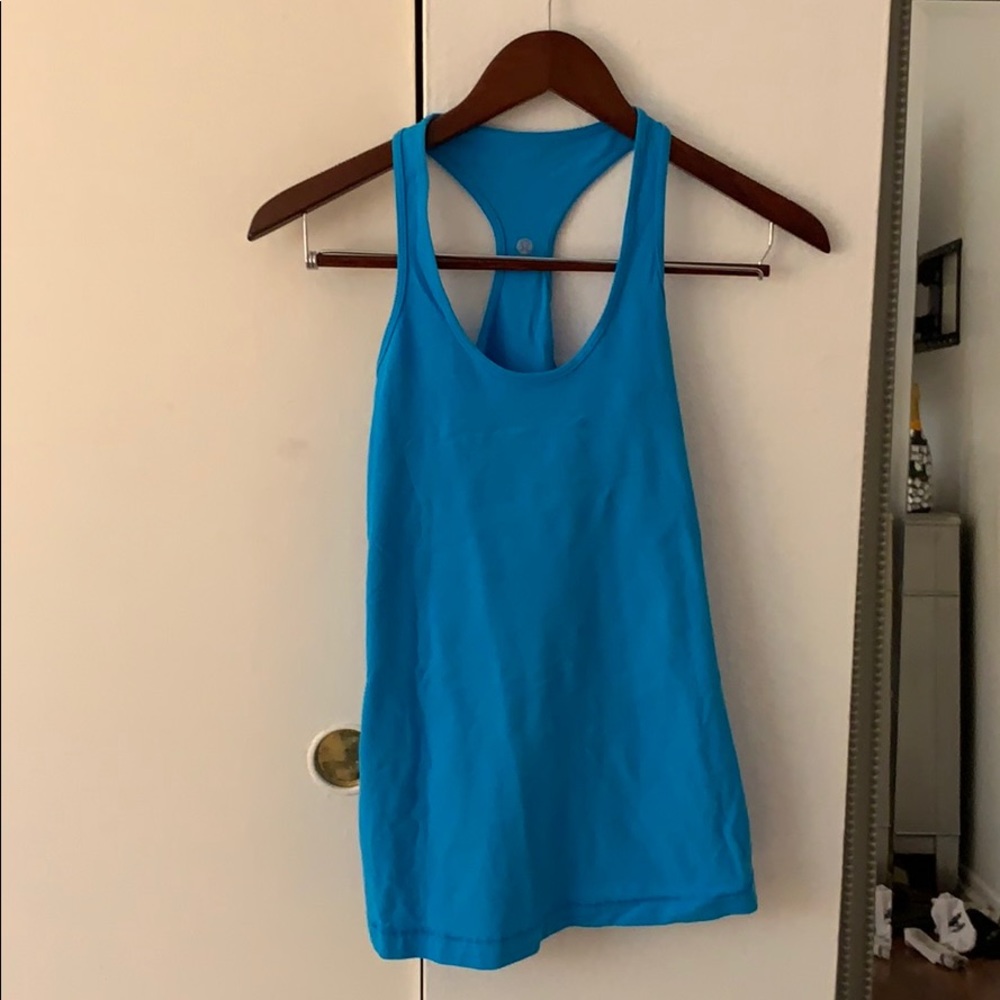 Workout tank top